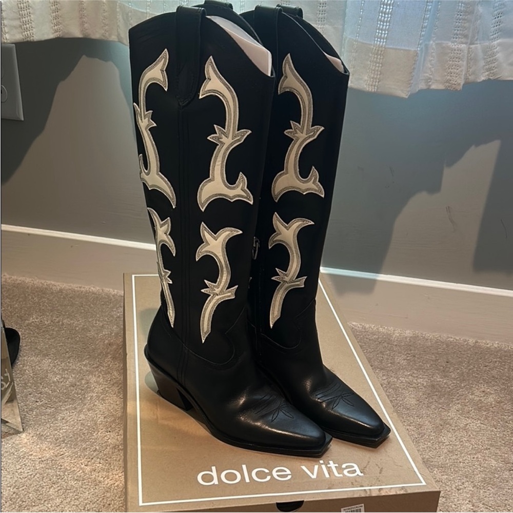 Dolce Vita Samare Western Black and White Women's Boots